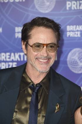 Robert Downey Jr. at arrivals for 12th Breakthrough Prize Ceremony - Part 2, Barker Hangar, Santa Monica, CA, April 18, 2026. Photo By: Elizabeth Goodenough Everett Collection 12th Breakthrough Prize Ceremony - Part 2 PUBLICATIONXNOTxINxCANxCHNxFRAxITAxJPNxNORxPOLxRUSxESPxUKxUSA