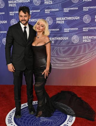 2026 Breakthrough Prize Ceremony Matthew Rutler and Christina Aguilera arriving to the 12th Breakthrough Prize Ceremony held at Barker Hangar on April 18, 2026 in Santa Monica, CA. Santa Monica Barker Hangar California USA Copyright: xStarbuck xAFF-USA.COMx
