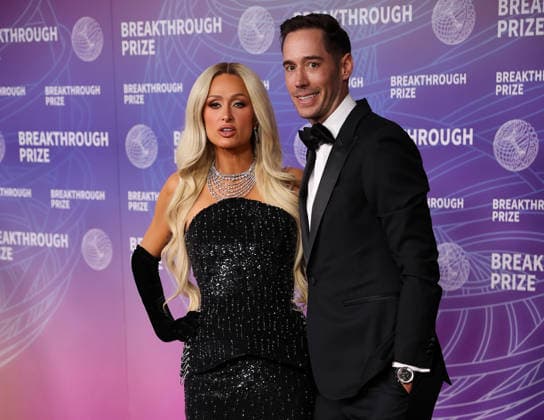 Breakthrough Prize Ceremony Red Carpet 2026 SANTA MONICA, CA - APRIL 18: Paris Hilton and her husband author Carter Reum attend the 12th Annual Breakthrough Prize Awards and Ceremony at Barker Hangar in Santa Monica of Los Angeles, California, United States on April 18, 2026. Tayfun Coskun Anadolu California United States. Editorial use only. Please get in touch for any other usage.  Copyright: x2026xAnadoluxTayfunxCoskunx