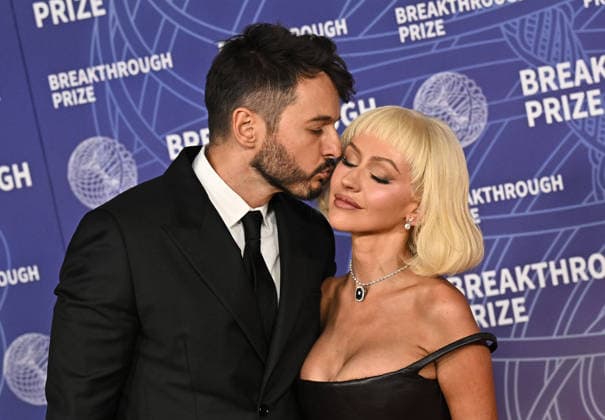 2026 Breakthrough Prize Ceremony Matthew Rutler and Christina Aguilera arriving to the 12th Breakthrough Prize Ceremony held at Barker Hangar on April 18, 2026 in Santa Monica, CA. Santa Monica Barker Hangar California USA Copyright: xStarbuck xAFF-USA.COMx