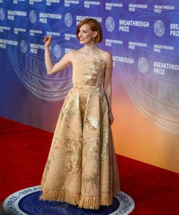 Breakthrough Prize Ceremony Red Carpet 2026 SANTA MONICA, CA - APRIL 18: Jessica Chastain attends the 12th Annual Breakthrough Prize Awards and Ceremony at Barker Hangar in Santa Monica of Los Angeles, California, United States on April 18, 2026. Tayfun Coskun Anadolu California United States. Editorial use only. Please get in touch for any other usage.  Copyright: x2026xAnadoluxTayfunxCoskunx