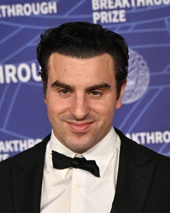 2026 Breakthrough Prize Ceremony Brian Chesky arriving to the 12th Breakthrough Prize Ceremony held at Barker Hangar on April 18, 2026 in Santa Monica, CA. Santa Monica Barker Hangar California USA Copyright: xStarbuck xAFF-USA.COMx