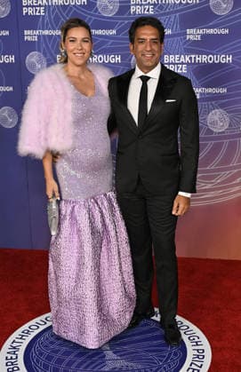 2026 Breakthrough Prize Ceremony Caroline Malik and Omeed Malik arriving to the 12th Breakthrough Prize Ceremony held at Barker Hangar on April 18, 2026 in Santa Monica, CA. Santa Monica Barker Hangar California USA Copyright: xStarbuck xAFF-USA.COMx