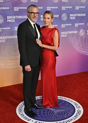 2026 Breakthrough Prize Ceremony Casey Wasserman and Jenny Chandler arriving to the 12th Breakthrough Prize Ceremony held at Barker Hangar on April 18, 2026 in Santa Monica, CA. Santa Monica Barker Hangar California USA Copyright: xStarbuck xAFF-USA.COMx