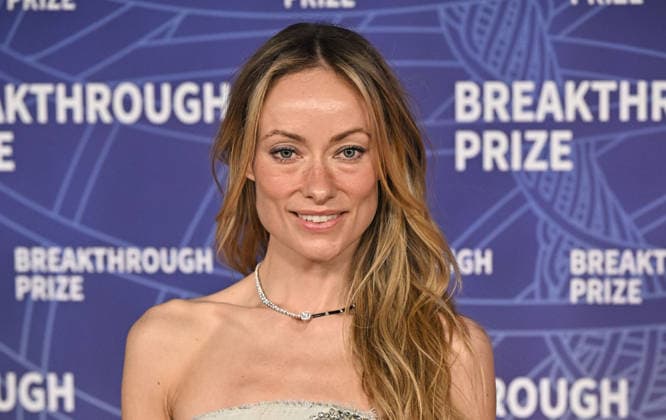 2026 Breakthrough Prize Ceremony Olivia Wilde arriving to the 12th Breakthrough Prize Ceremony held at Barker Hangar on April 18, 2026 in Santa Monica, CA. Santa Monica Barker Hangar California USA Copyright: xStarbuck xAFF-USA.COMx