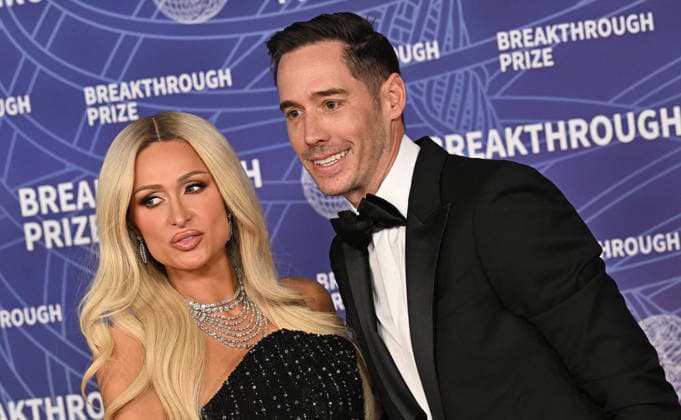 2026 Breakthrough Prize Ceremony Paris Hilton and Carter Milliken Reum arriving to the 12th Breakthrough Prize Ceremony held at Barker Hangar on April 18, 2026 in Santa Monica, CA. Santa Monica Barker Hangar California USA Copyright: xStarbuck xAFF-USA.COMx