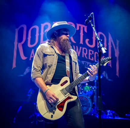 Robert Jon & The Wreck at Shepherds Bush Empire 18 04 26 American five-piece blues rock and Southern rock band from California, Robert Jon & The Wreck perform at O2 Shepherds Bush Empire in London on 18th April 2026. Robert Jon Burrison Lead vocals, guitar Andrew Espantman Drums, backing vocals Warren Murrel Bass guitar Henry James (Schneekluth) Lead guitar, vocals Jake Abernathie Keyboards, Credit:Zoran Veselinovic Avalon UK, London, O2 Shepherds Bush Empire  Copyright: xZoranxVeselinovicx xAvalonx 1092669176