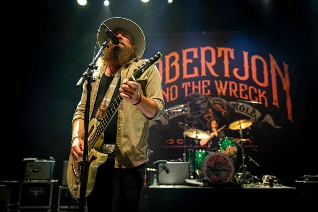 Robert Jon & The Wreck at Shepherds Bush Empire 18 04 26 American five-piece blues rock and Southern rock band from California, Robert Jon & The Wreck perform at O2 Shepherds Bush Empire in London on 18th April 2026. Robert Jon Burrison Lead vocals, guitar Andrew Espantman Drums, backing vocals Warren Murrel Bass guitar Henry James (Schneekluth) Lead guitar, vocals Jake Abernathie Keyboards, Credit:Zoran Veselinovic Avalon UK, London, O2 Shepherds Bush Empire  Copyright: xZoranxVeselinovicx xAvalonx 1092669206