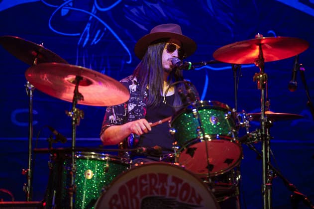 Robert Jon & The Wreck at Shepherds Bush Empire 18 04 26 American five-piece blues rock and Southern rock band from California, Robert Jon & The Wreck perform at O2 Shepherds Bush Empire in London on 18th April 2026. Robert Jon Burrison Lead vocals, guitar Andrew Espantman Drums, backing vocals Warren Murrel Bass guitar Henry James (Schneekluth) Lead guitar, vocals Jake Abernathie Keyboards, Credit:Zoran Veselinovic Avalon UK, London, O2 Shepherds Bush Empire  Copyright: xZoranxVeselinovicx xAvalonx 1092669336