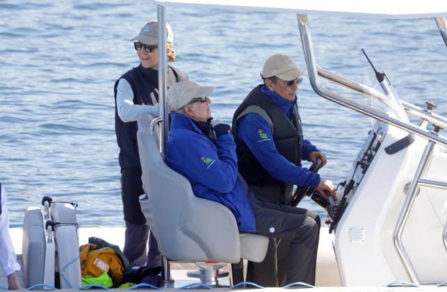 Don Juan Carlos and Infanta Elena ready to sail in the Xacobeo Sailing Trophy The King Emeritus and Infanta Elena set sail on the second day of the Xacobeo Sailing Trophy, on April 19, 2025, in Sanxenxo Pontevedra, Galicia, Spain SPORTS SAILING BOAT José Ramó Madrid Madrid Spain  Copyright: xJosÃ xRamonxHernandox 7452710