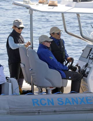 Don Juan Carlos and Infanta Elena ready to sail in the Xacobeo Sailing Trophy The King Emeritus and Infanta Elena set sail on the second day of the Xacobeo Sailing Trophy, on April 19, 2025, in Sanxenxo Pontevedra, Galicia, Spain SPORTS SAILING BOAT José Ramó Madrid Madrid Spain  Copyright: xJosÃ xRamonxHernandox 7452711