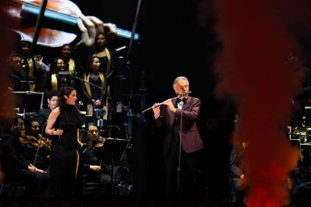 April 18, 2026, Mexico City, Mexico: Italian tenor ANDREA BOCELLI performed a free concert at the Zocalo in Mexico City, accompanied by the Mineria Symphony Orchestra and with Los Angeles Azules and XIMENA SARINANA as special guests. Mexico City Mexico  - ZUMAl178 20260418_znp_l178_058 Copyright: xCristianxLeyvax
