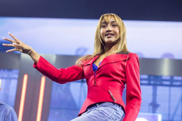 April 18, 2026, Indio, California, U.S: Singer PINKPANTHERESS (VICTORIA BEVERLEY WALKER) during Coachella Valley Music and Arts Festival at Empire Polo Club in Indio, California Indio U.S  - ZUMAs135 20260418_zap_s135_294 Copyright: xDanielxDeSloverx