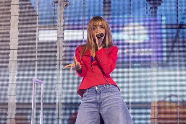 April 18, 2026, Indio, California, U.S: Singer PINKPANTHERESS (VICTORIA BEVERLEY WALKER) during Coachella Valley Music and Arts Festival at Empire Polo Club in Indio, California Indio U.S  - ZUMAs135 20260418_zap_s135_275 Copyright: xDanielxDeSloverx