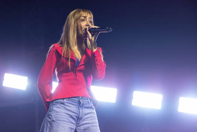 April 18, 2026, Indio, California, U.S: Singer PINKPANTHERESS (VICTORIA BEVERLEY WALKER) during Coachella Valley Music and Arts Festival at Empire Polo Club in Indio, California Indio U.S  - ZUMAs135 20260418_zap_s135_276 Copyright: xDanielxDeSloverx