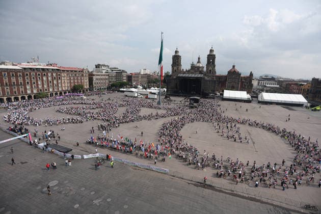 Thousands of cyclists celebrate new bike lane infrastructure in Mexico City MEXICO CITY, MEXICO - APRIL 19: Cyclists position themselves to form a large-scale bicycle shape during the inauguration of the Gran Tenochtitlan bike lane, at Zocalo square, in Mexico City, Mexico on April 19, 2026. The Mexico City government called on thousands of cyclists to form a large-scale bicycle shape to mark the inauguration of a bike lane of more than 30 km, which will connect the city center with southern Mexico City. Daniel Cardenas Anadolu Mexico City Mexico. Editorial use only. Please get in touch for any other usage.  Copyright: x2026xAnadoluxDanielxCardenasx