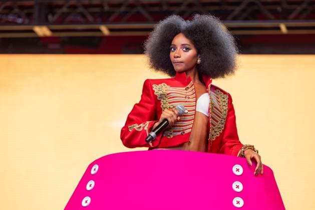 April 19, 2026, Indio, California, U.S: Singer FLOWEROVLOVE (JOYCE CISSE) during Coachella Valley Music and Arts Festival at Empire Polo Club in Indio, California Indio U.S  - ZUMAs135 20260419_zap_s135_008 Copyright: xDanielxDeSloverx