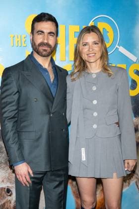 RECORD DATE NOT STATED Amazon MGM Studios "The Sheep Detectives" Premiere (NEW) Amazon MGM Studios The Sheep Detectives Premiere. April 19, 2026, New York, New York, USA: Brett Goldstein (L) attends The Sheep Detectives New York Premiere at Jazz at Lincoln Center on April 19, 2026 in New York City. (Credit: M10s TheNews2)(Foto: M10S Thenews2 imago images) Amazon MGM Studios "The Sheep Detectives" Premiere  Copyright: xM10sx