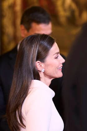 April 20, 2026, Madrid, Madrid, Spain: Queen Letizia of Spain, Pedro Sanchez, Prime Minister attends lunch to President of Portugal and wife at Royal Palace on April 20, 2026 in Madrid, Spain Madrid Spain  - ZUMAg15_ 20260420_zaf_g15_037 Copyright: xJackxAbuinx