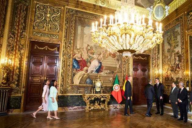 April 20, 2026, Madrid, Madrid, Spain: King Felipe VI of Spain, Queen Letizia of Spain, Antonio Jose Seguro, President of Portugal, Margarida Maldonado Freitas attends lunch to President of Portugal and wife at Royal Palace on April 20, 2026 in Madrid, Spain Madrid Spain - ZUMAg15_ 20260420_zaf_g15_033 Copyright: xJackxAbuinx