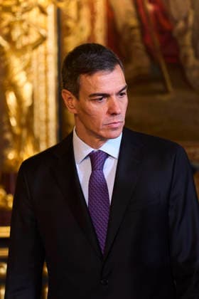 April 20, 2026, Madrid, Madrid, Spain: Pedro Sanchez, Prime Minister attends lunch to President of Portugal and wife at Royal Palace on April 20, 2026 in Madrid, Spain Madrid Spain  - ZUMAg15_ 20260420_zaf_g15_029 Copyright: xJackxAbuinx