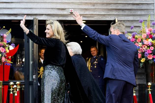 Dokkum, The Netherlands, 2026-04-20 19:52:05 DOKKUM, 20-04-2026, Theater Sense King Willem-Alexander and Queen Maxima, accompanied by Princess Beatrix, are present at Theater Sense in Dokkum for the annual King s Day concert. The concert is attended by an audience involved in the organization of the King s Day celebrations in Dokkum. PHOTO: NLBeeld Patrick van Emst Credit: NL Beeld Patrick van Emst  Copyright: xx x
