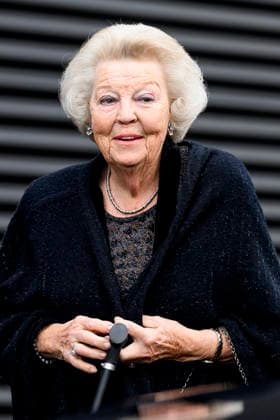 20-04-2026 Dokkum Princess Beatrix attended the annual Kingsday concert at the Sense theatre in Dokkum. Â  Copyright: xPPEx