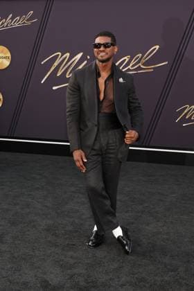 LOS ANGELES, CALIFORNIA - APRIL 20: Usher at Lionsgate s Michael Los Angeles premiere at Dolby Theatre on April 20, 2026 in Los Angeles, California. Credit: USA  - ZUMAa123 20260420_zaa_a123_163 Copyright: xAdMediax