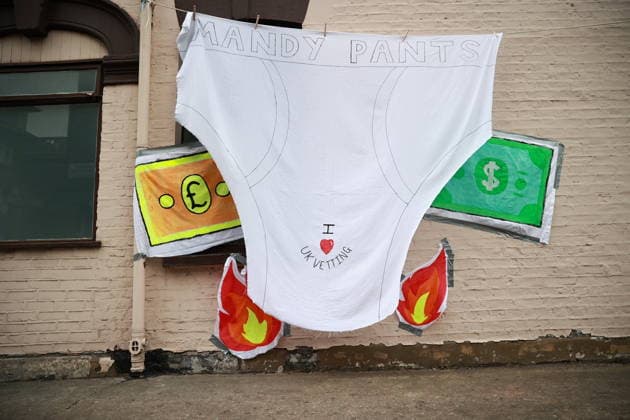 April 21, 2026, London, London, UK: London, UK. A bedsheet cut in the shape of a diaper with the writing Ã¢â‚¬oeMandy PantsÃ¢â‚¬Â outside former Deputy Cabinet Secretary Sir Olly Robbins, is seen outside his London home. He will give evidence to the Foreign Affairs Committee after being sacked by Keir Starmer over the controversy surrounding the vetting of Lord Peter Mandelson for the role of UK ambassador to the US. London UK  - ZUMAl94_ 20260421_zaf_l94_002 Copyright: xMarcinxNowakx