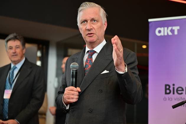 King Philippe - Filip of Belgium talks at a royal visit at the Red Matins Hotel in Tubize, Tuesday 21 April 2026. Belgian king is on a two-day interregional business visit to Flanders and Wallonia, organized with the Flemish and Walloon business networks VOKA and AKT, with 40 business leaders from both regions.  DIRKxWAEM 171521561