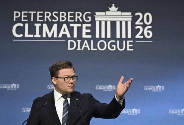 The 17th Petersberg Climate Dialogue kicks off in Berlin BERLIN, GERMANY - APRIL 21: German Federal Minister for the Environment, Climate Action, Nature Conservation and Nuclear Safety Carsten Schneider makes a speech as he attends the 17th Petersberg Climate Dialogue in Berlin, Germany on April 21, 2026. Halil Sagirkaya Anadolu Berlin Germany. Editorial use only. Please get in touch for any other usage.  Copyright: x2026xAnadoluxHalilxSagirkayax
