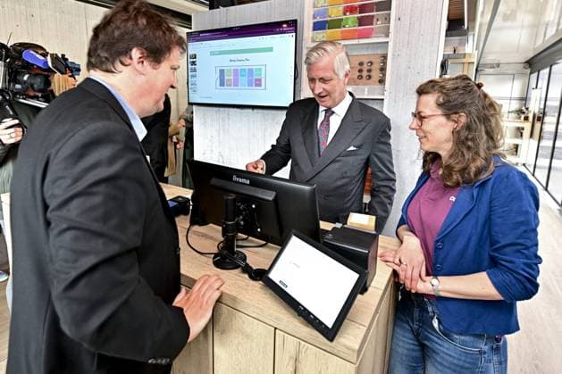 King Philippe - Filip of Belgium and Odoo CEO Fabien Pinckaers pictured during a royal visit at ODOO company in Louvain-la-Neuve around ICT, AI and formation, Tuesday 21 April 2026. Belgian king is on a two-day interregional business visit to Flanders and Wallonia, organized with the Flemish and Walloon business networks VOKA and AKT, with 40 business leaders from both regions.  DIRKxWAEM 171541529