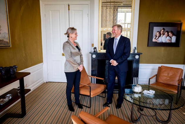 21-04-2026 Palace King Willem-Alexander during a meeting with Minister Rianne Letschert van Onderwijs, Cultuur en Wetenschap at palace Huis ten Bosch in The Hague. Â  Copyright: xPPEx