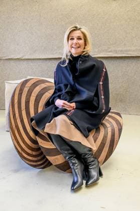 Arnhem, The Netherlands, 2026-04-21 14:03:48 ARNHEM, 21-04-2026, Cleantech Park. Queen Maxima visits Cleantech Park Arnhem. Arnhem has been named SME City 2026 by the business association MKB-Nederland. Every year, MKB-Nederland awards this title to a city or region that demonstrates it stands alongside entrepreneurs, actively works towards an attractive business climate, supports collaboration with entrepreneurs, and offers space for innovation, growth, and networking. PHOTO: NLBeeld Patrick van Emst. In the photo: Queen Maxima takes a seat on a circular design chair by Joris Laarman. Credit: NL Beeld Patrick van Emst Copyright: xx x