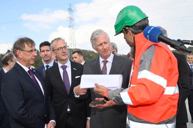Interregional Royal Visit to WalloniaFlanders 2026 FARCIENNES, BELGIUM - APRIL 21: King Philippe of Belgium pictured visiting DEME Environnement during the first Interregional Royal Visit to WalloniaFlanders on April 21, 2026 in Farciennes, Belgium, 21 04 2026 Farciennes Belgium  Copyright: xPhilipxReynaersx