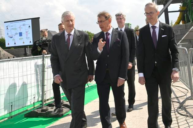 Interregional Royal Visit to WalloniaFlanders 2026 FARCIENNES, BELGIUM - APRIL 21: King Philippe of Belgium pictured visiting DEME Environnement during the first Interregional Royal Visit to WalloniaFlanders on April 21, 2026 in Farciennes, Belgium, 21 04 2026 Farciennes Belgium  Copyright: xPhilipxReynaersx