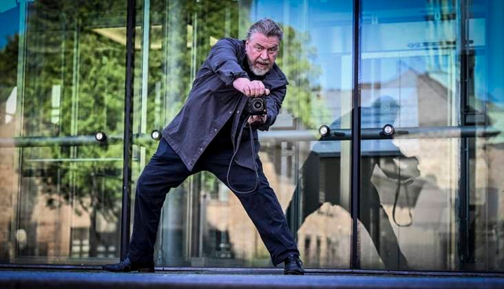 Conversation with Armin Rohde at the Lichtburg about his passion for photography and an exhibition at Zollverein about migrants organized by the Brost Fo Copyright: KerstinxKokoska doc85imxxonb00efzbcd1v ,EDITORIAL USE ONLY Copyright: KerstinxKokoska
