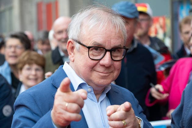 Actor Joachim KROL, portrait, portrait, portrait, single image, cropped single motif, red carpet, red carpet show, arrival, arrival, film premiere Vier von hier, 21 04 2026, in the Lichtburg in Essen,