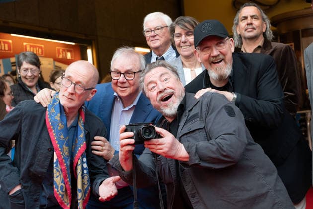 Actor Peter LOHMEYER, Bodo HOMBACH, Chairman of the Brost Foundation, actor Joachim KROL, presenter Bettina BOETTINGER, actor Dietmar BAER, bear, actor Armin ROHDE, Boris BERGER, member of the Brost Foundation board, director Christoph RUETER, Rüter, red carpet, red carpet show, arrival, arrival, film premiere Vier von hier