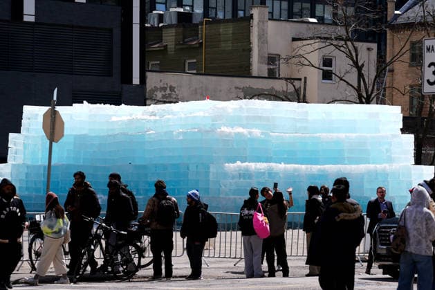 Ice Sculpture Draws Crowd for Drake’s New Album in Toronto TORONTO, CANADA - APRIL 21 : People gather around an ice sculpture, installed in a parking lot as part of a promotional campaign for Canadian rapper Drake’s new album ICEMAN in Toronto, Ontario, Canada on April 21, 2026. Mert Alper Dervis Anadolu Ontario Canada. Editorial use only. Please get in touch for any other usage.  Copyright: x2026xAnadoluxMertxAlperxDervisx