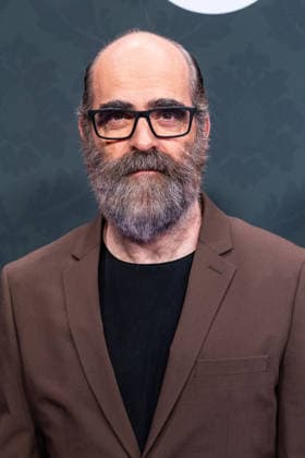 April 22, 2026, Madrid, Madrid, SPAIN: Spanish actor LUIS TOSAR attends the official premiere of The Tribute (El Homenaje), the new original series from SkyShowtime in Madrid, Spain. Madrid SPAIN - ZUMAc270 20260422_zip_c270_029 Copyright: xDavidxCruzxSanzx