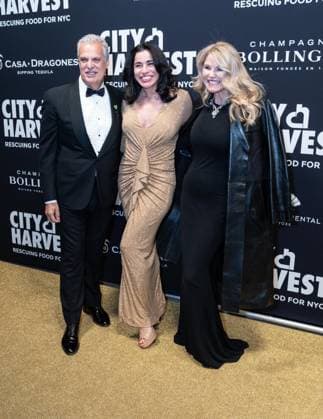 April 21, 2026, Bronx, New York, USA: Christie Brinkley attends as City Harvest presents the 2026 Gala: Shaken, Not Stirred at Cipriani 42nd Street in New York, NY on April 21,2026. Bronx USA  - ZUMAr339 20260421_znp_r339_061 Copyright: xLevxRadinx