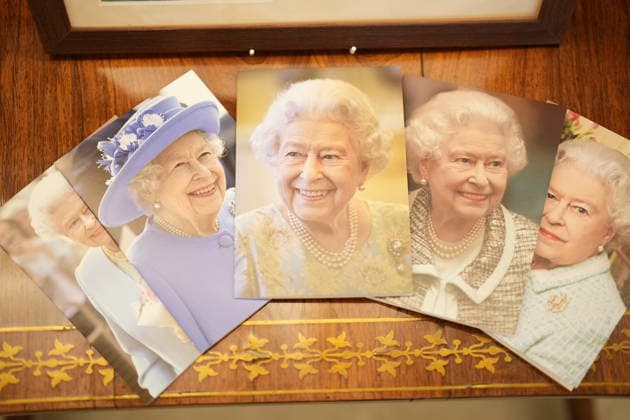 100th anniversary of Queen Elizabeth II s birth Photographs of Queen Elizabeth II on display at a reception at Buckingham Palace in London, to celebrate the 100th anniversary of Queen ElizabethÂ s birth. Picture date: Tuesday April 21, 2026., Credit:Jordan Pettitt Avalon UK, London  Copyright: xJordanxPettittx xAvalonx 1093345948
