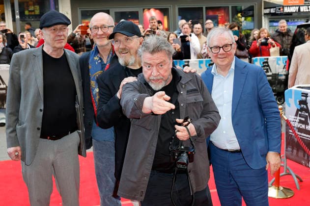 Christoph Rüter, Peter Lohmeyer, Dietmar Bär, Armin Rohde and Joachim Krol at the premiere of the documentary Vier von Hier at the Lichtburg Essen, 21 04 2026 Foto:xT.xSchröerx xFuturexImagex vier_6407