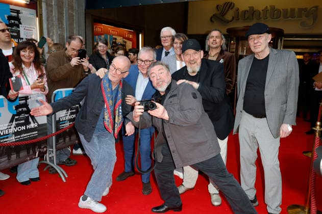 Peter Lohmeyer, Joachim Krol, Armin Rohde, Bodo Hombach, Bettina Böttinger, Dietmar Bär, Boris Berger and Christoph Rüter at the premiere of the documentary Vier von Hier at the Lichtburg Essen, 21 04 2026 Foto:xT.xSchröerx xFuturexImagex vier_6424