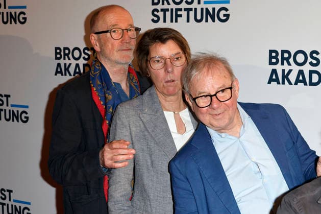 Peter Lohmeyer, Bettina Böttinger and Joachim Krol at the premiere of the documentary Vier von Hier at the Lichtburg Essen, 21 04 2026 Foto:xT.xSchröerx xFuturexImagex vier_6428