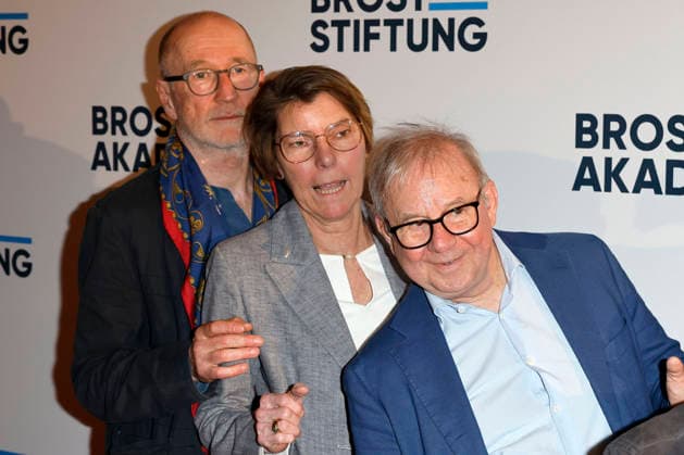 Peter Lohmeyer, Bettina Böttinger and Joachim Krol at the premiere of the documentary Vier von Hier at the Lichtburg Essen, 21 04 2026 Foto:xT.xSchröerx xFuturexImagex vier_6429