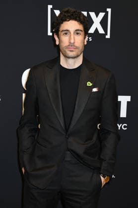 NEW YORK, NY APRIL 21 Jason Biggs at City Harvest Presents The 2026 Gala Shaken, Not Stirred on April 21, 2026 at Cipriani 42nd St in New York City Credit AdMedia New York City USA  - ZUMAa123 20260421_zaa_a123_035 Copyright: xJackxFyckex