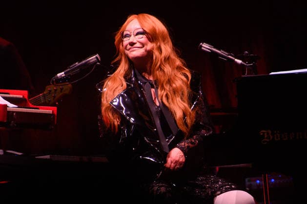 Tori Amos Performs at Royal Albert Hall, London American singer-songwriter Tori Amos (born Myra Ellen Amos) performs at Royal Albert Hall, London, England, UK on Tuesday 21 April 2026 as part of her In Times Of Dragons Tour 2026., Credit:Justin Ng Avalon UK, England, London, Royal Albert Hall  Copyright: xJustinxNgx xAvalonx 1093405029