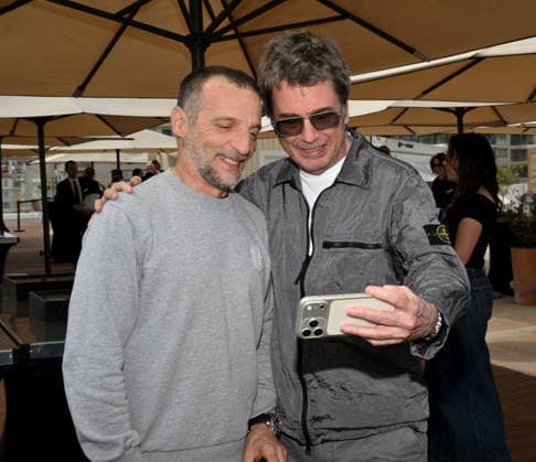 Mathieu Kassovitz and Jean Michel Jarre during the photocall on the terrace of the JW Marriott Cannes during the 2nd edition of the WAIFF World A I Film Festival in Cannes, on April 21, 2026, an unprecedented event dedicated to the interactions between new technologies and cinematographic and audiovisual creation The World AI Film Festival WAiFF relies on a team of visionary leaders and pioneering organizations, united by a common mission to unleash the creative potential of artificial intelligence in the service of cinema, while respecting the ethics and rights of creators Marco Landi, former Chairman of Apple and a leading figure in the field of artificial intelligence, is the festivals founder and main supporter. He is followed by the A  Copyright: xBrunoxBebertx xBestimagexBrunoxBebertx xBestimagex